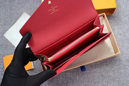 LVコピーウォレット角部分ディテール